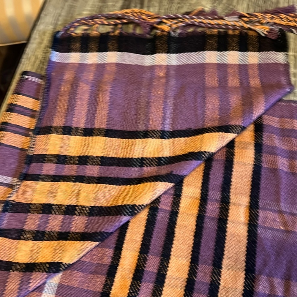 Italian cashmere scarf